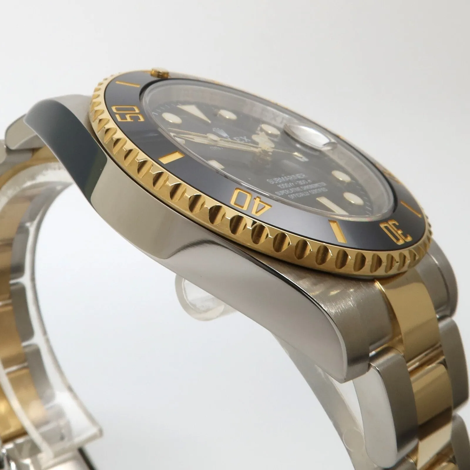 Rolex Submariner Date Black Dial 18k Yellow Gold & Stainless Steel 40MM 116613LN