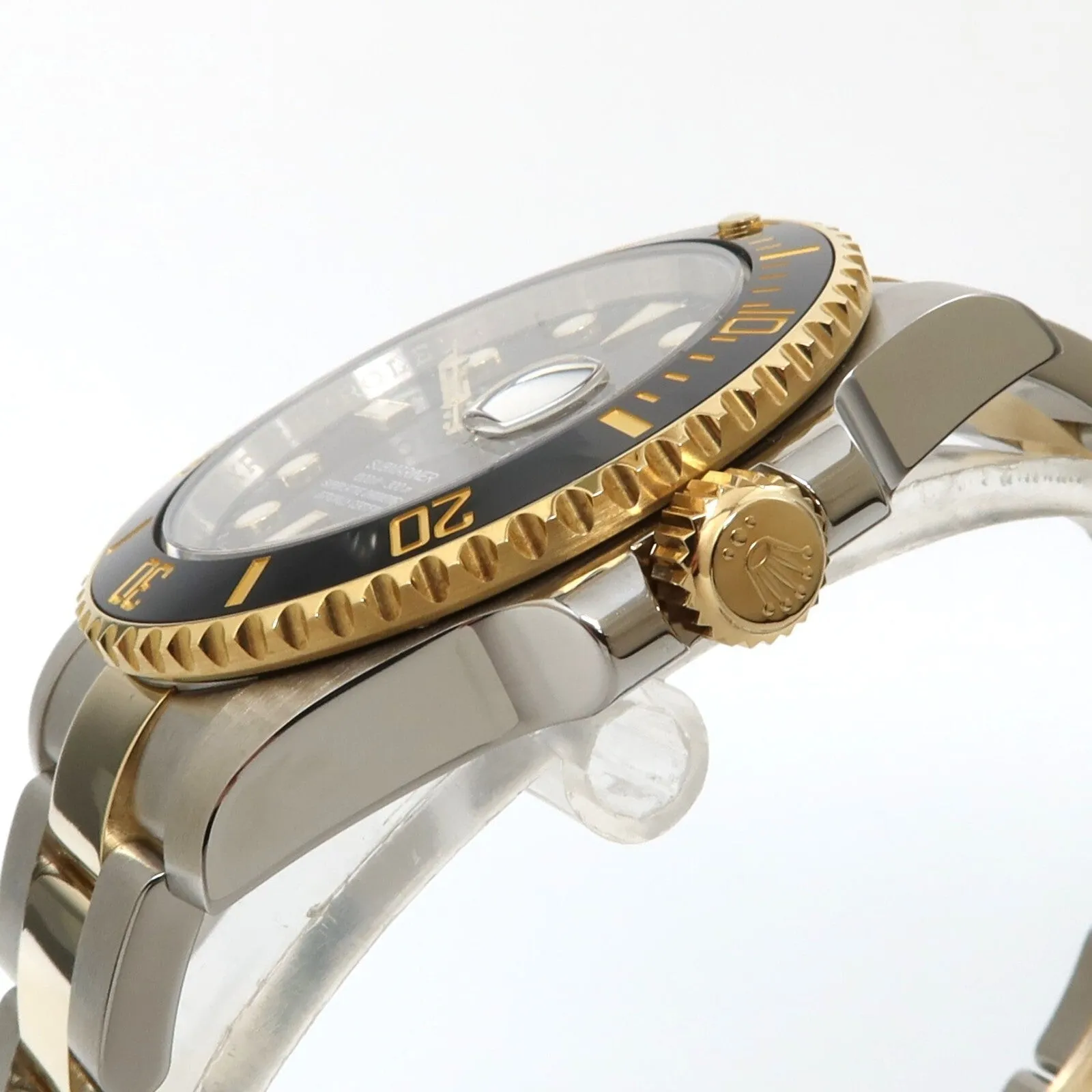 Rolex Submariner Date Black Dial 18k Yellow Gold & Stainless Steel 40MM 116613LN