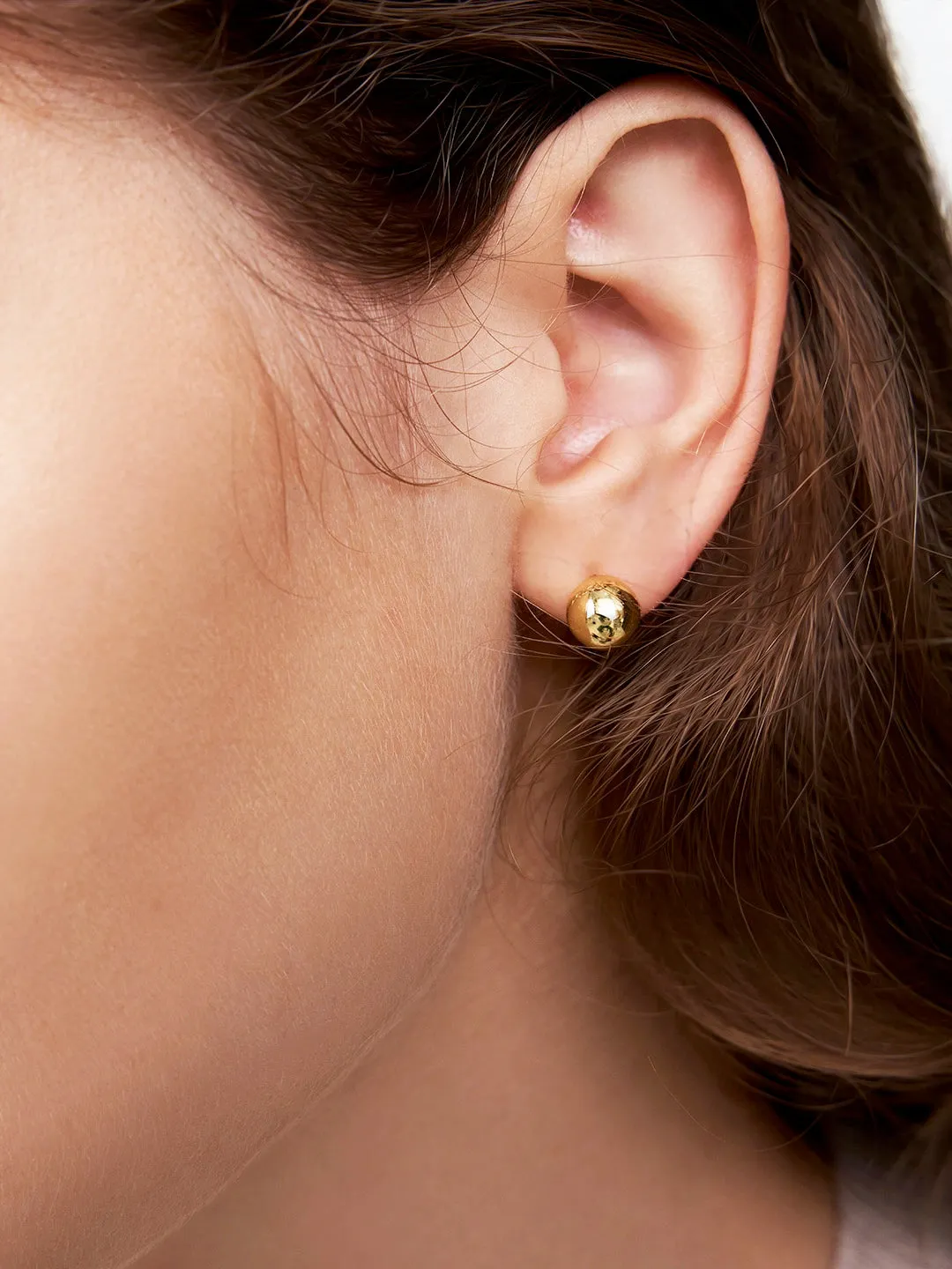 Round Sphere Studs