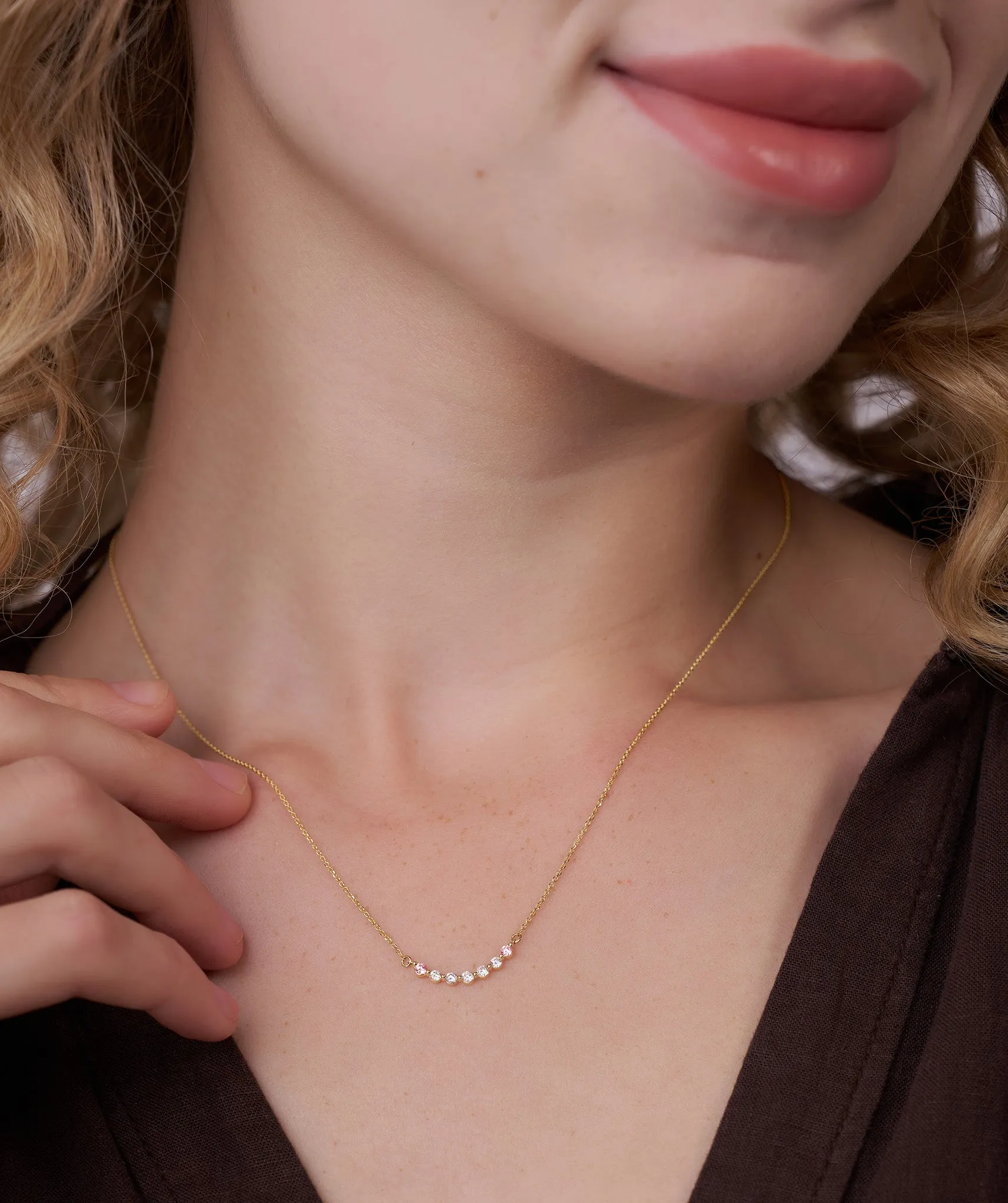 Soft Glow Curved Bar Necklace