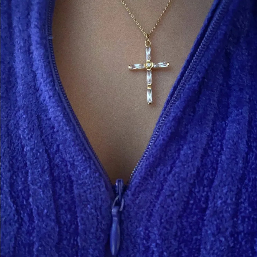 THE CELIA CROSS NECKLACE