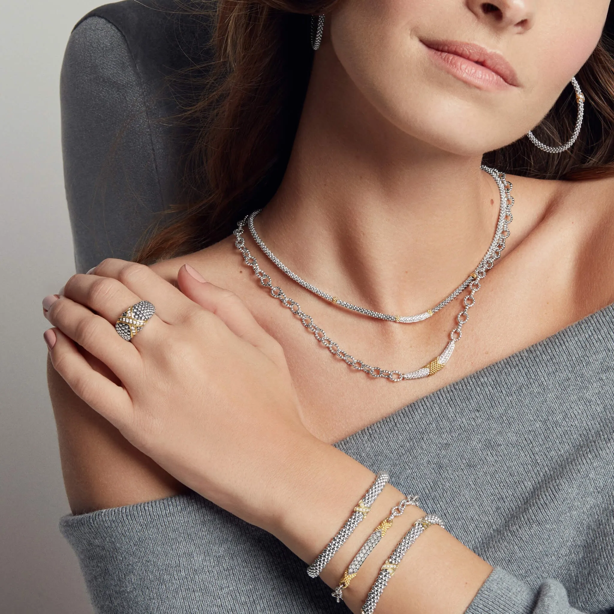 Three Station Gold X Diamond Caviar Bracelet | 6mm