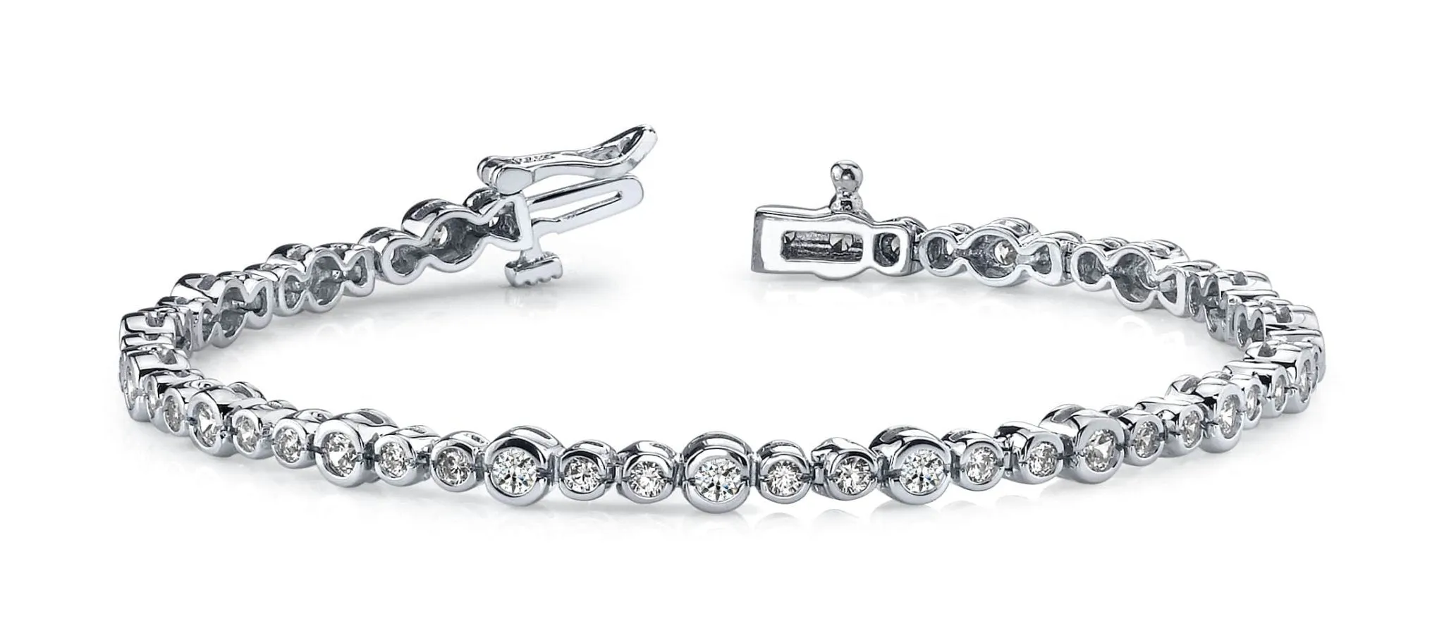Timeless Half Bezel Lab-Grown Diamond Bracelet with 4.06 ct.(finished) 2.6mm, 3.5mm