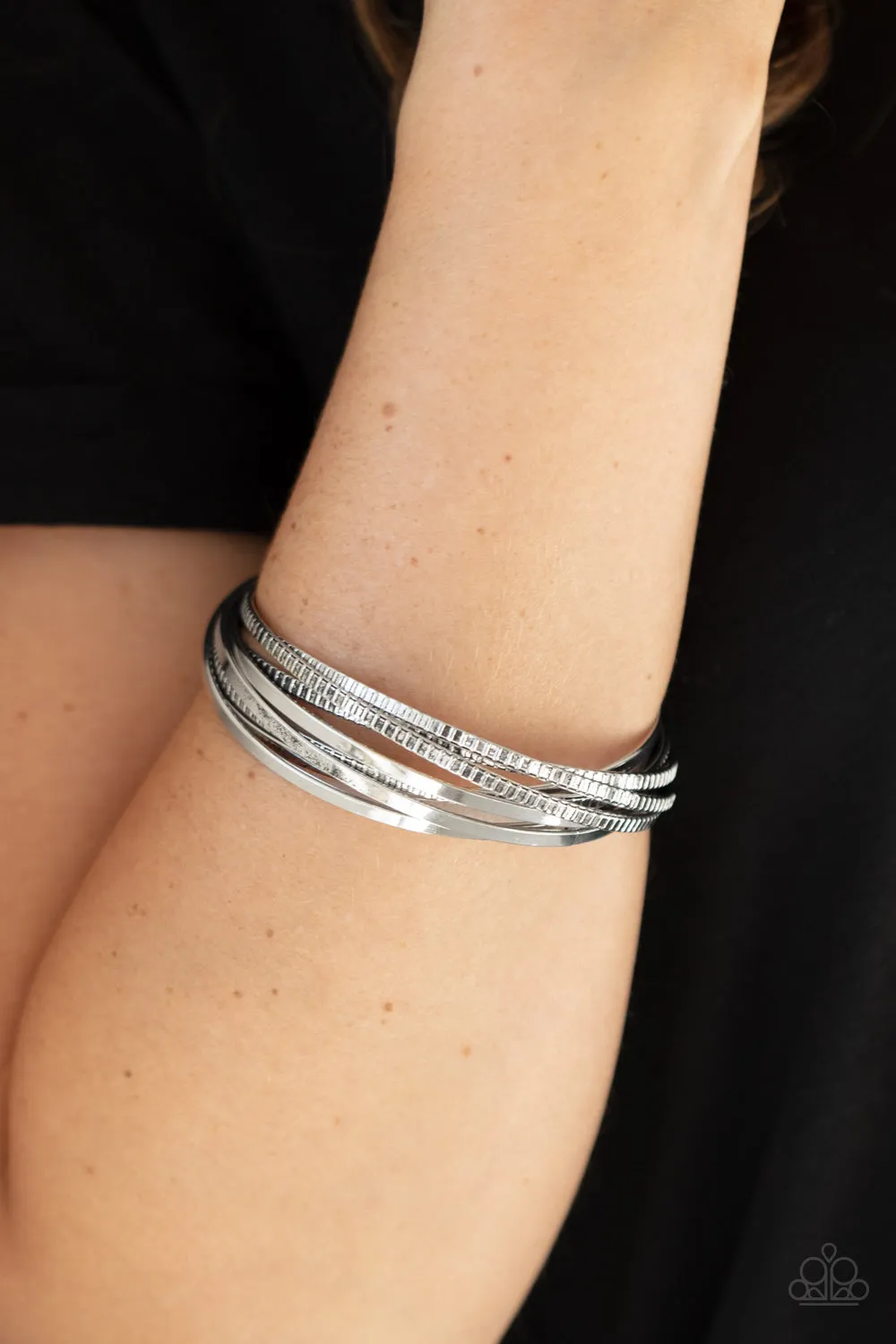 Trending In Tread - Silver