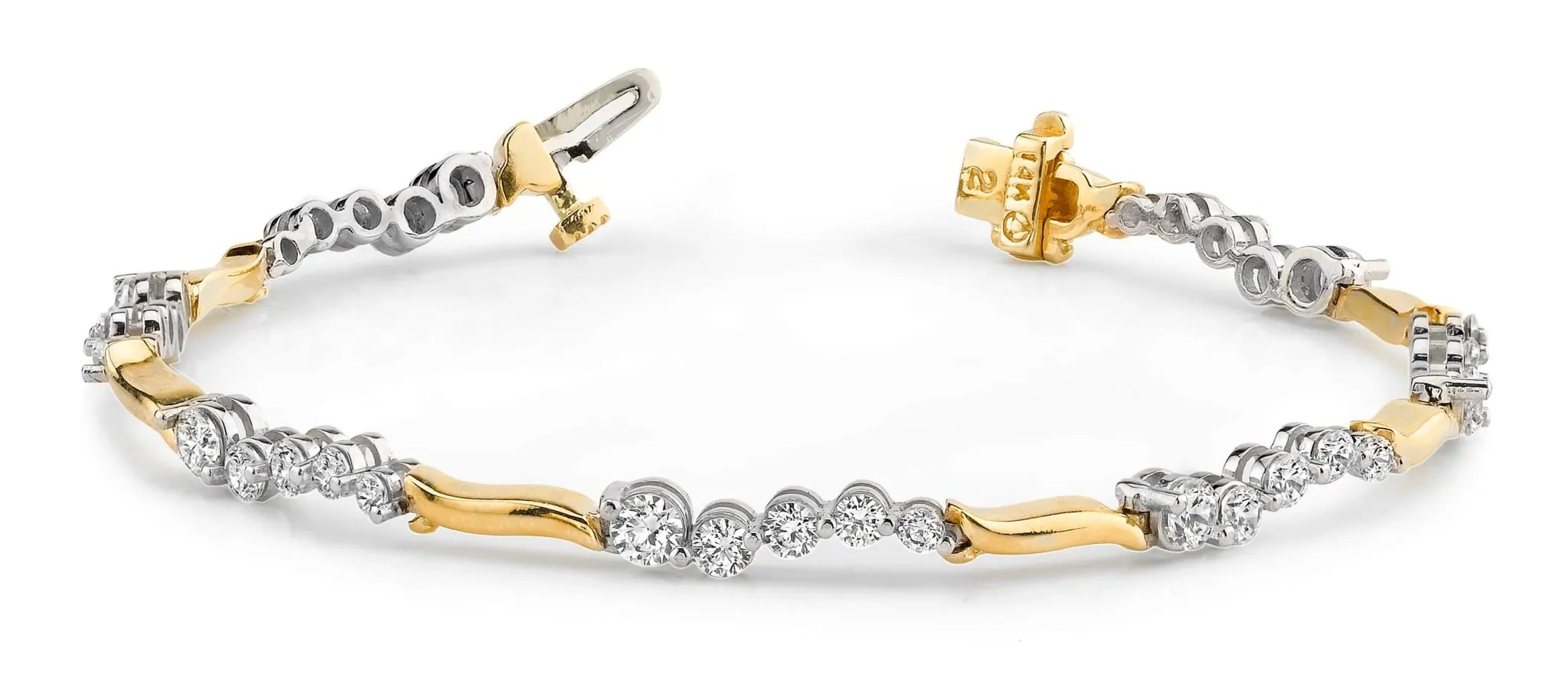 Wavy Journey Diamond Bracelet with 2.51 ct.(finished)