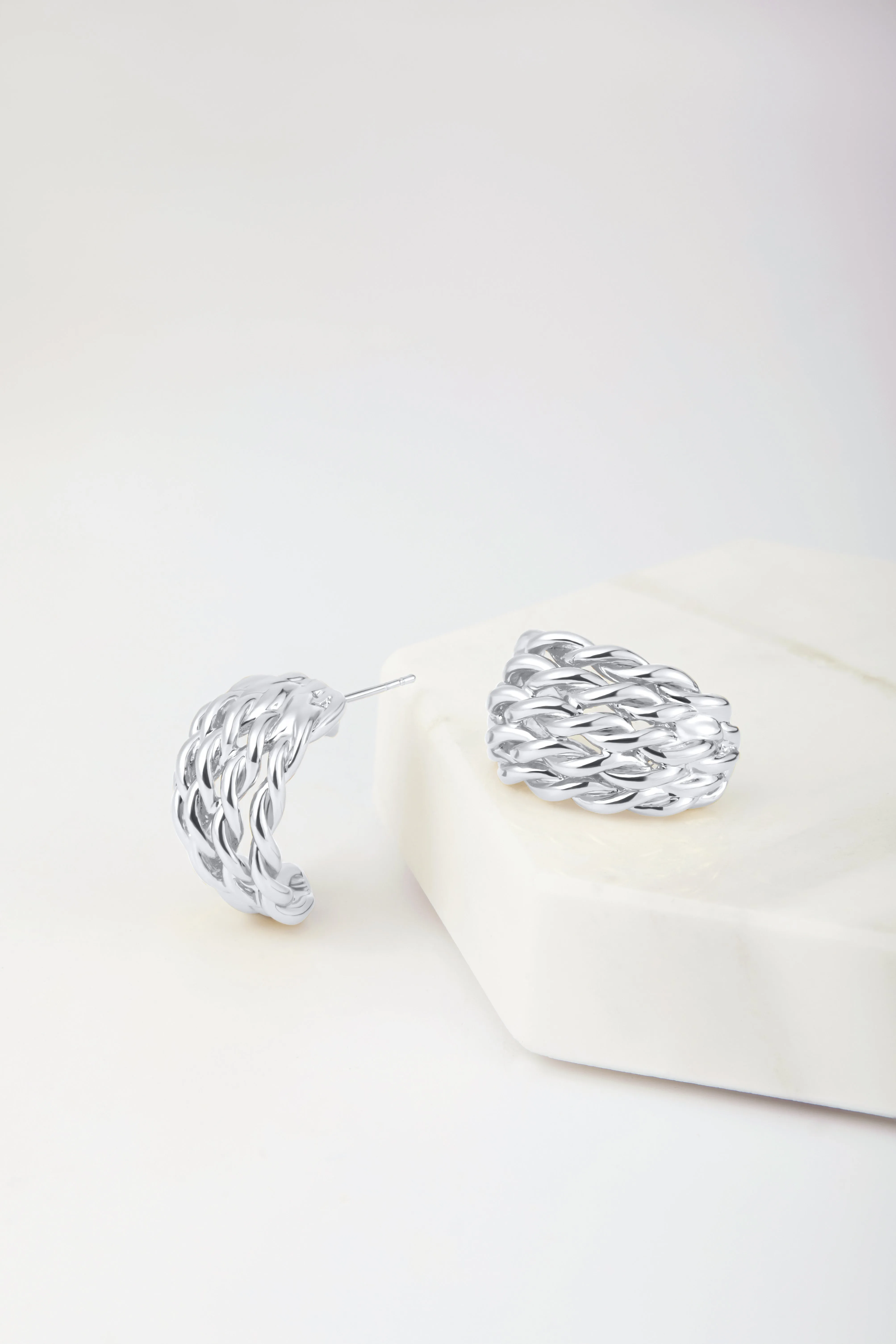 Zafino | Sarah Hoop Earring