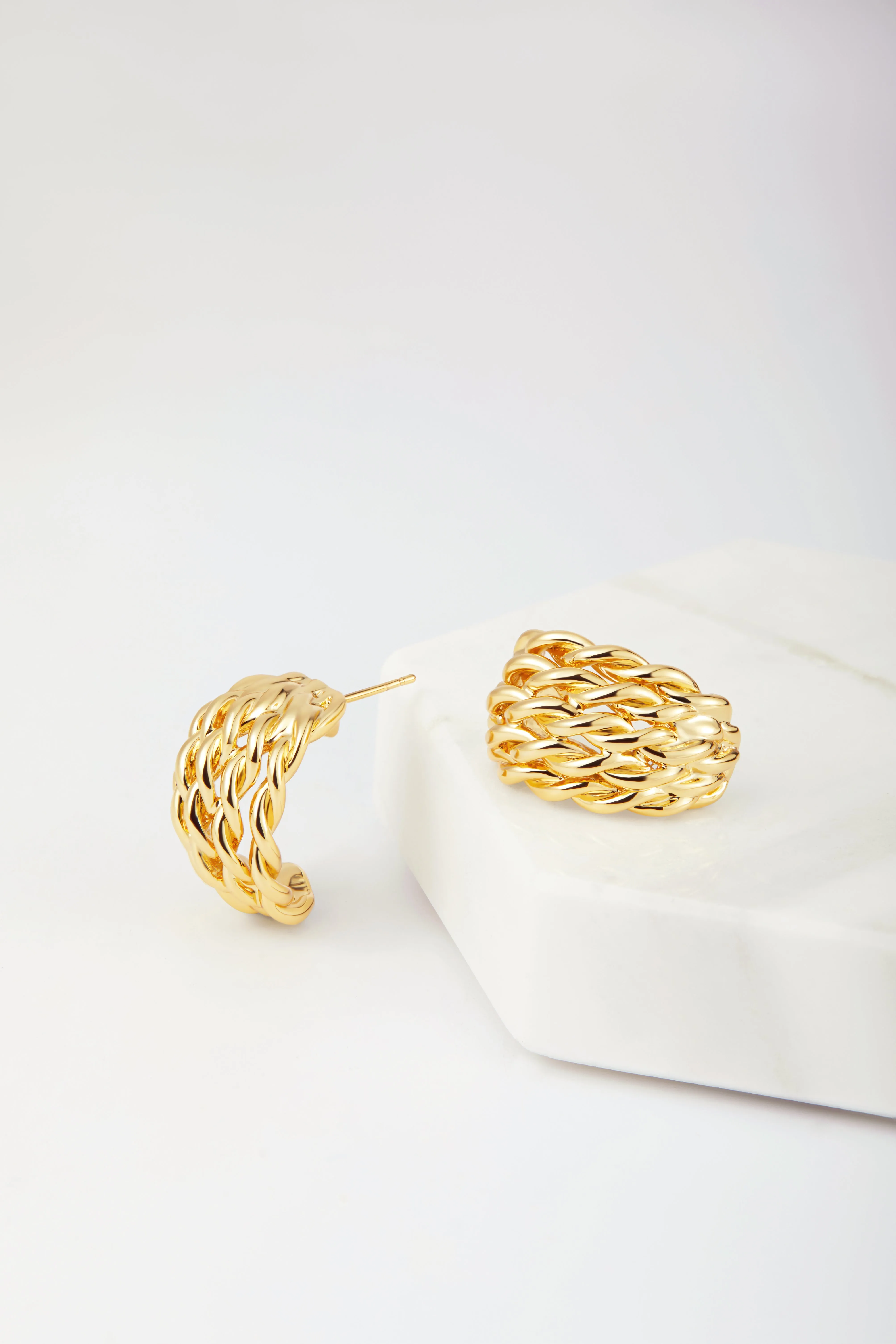 Zafino | Sarah Hoop Earring